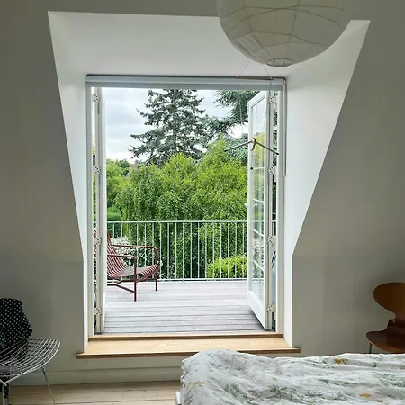 Charming House With Garden And Terrace On Amager Kopenhaga